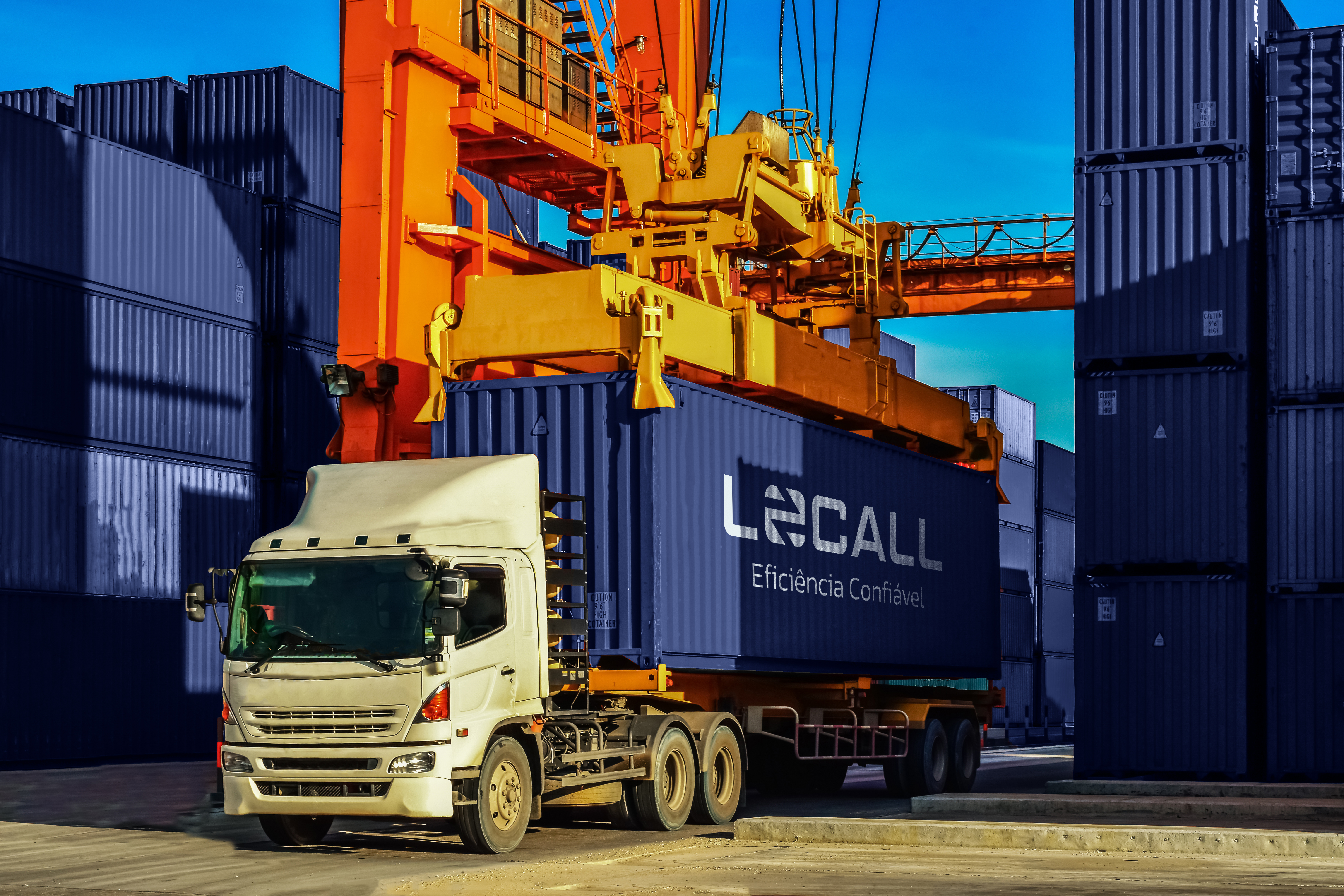 O que é um container de 40 HC?  - Locall | Empresa de Locação de Containers em Barra Bonita/SP